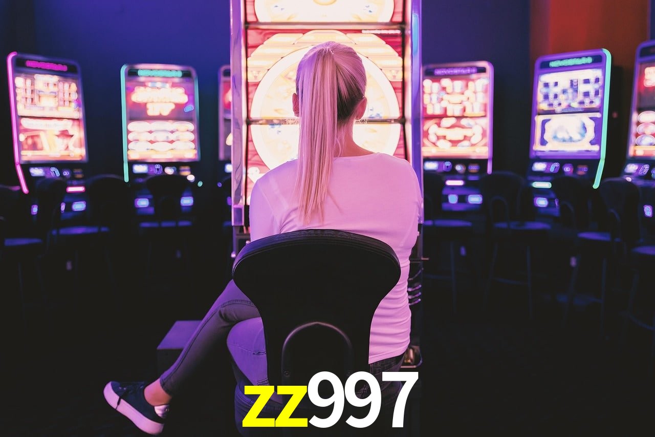 Bonus Features zz997